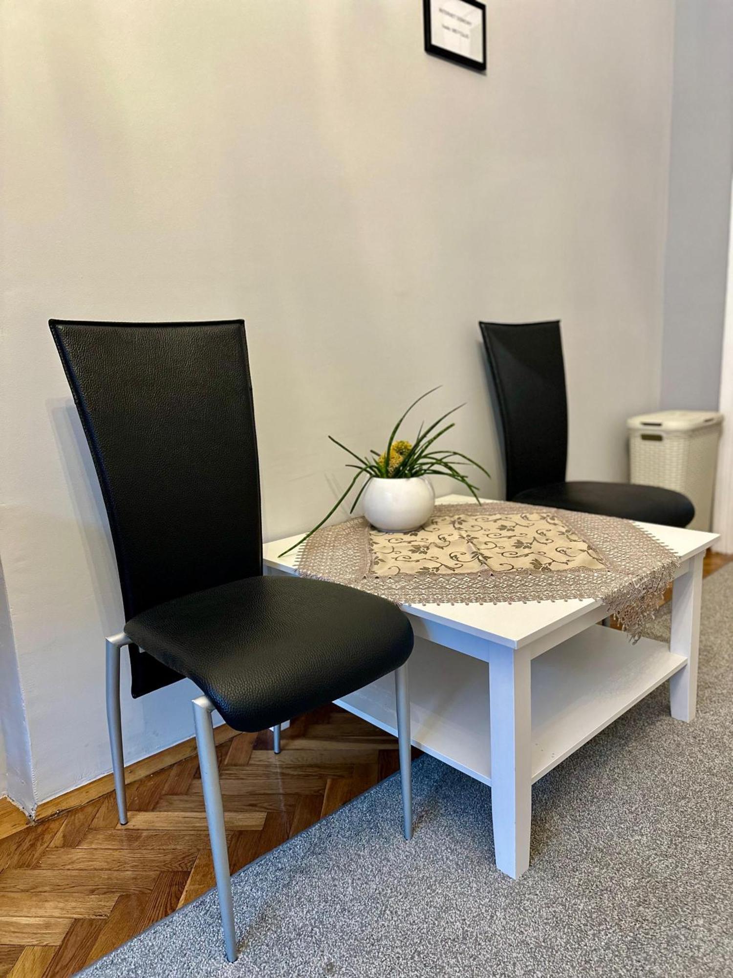 Apartament Przy Dworcu Radom Kültér fotó
